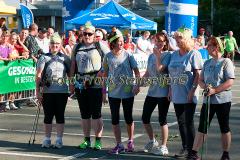 Insgesamt 9000 Teilnehmer gingen beim 11. Siegerländer AOK-Firmenlauf auf die 5.535 Meter lange Strrecke mit Start am Bismarckplatz bis in die Siegener Innenstadt und zurück. Ein Rekordergebnis, denn damit war die größte Breitensportveranstaltung Südwestfalens erstmals komplett ausgebucht!