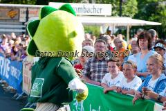 Insgesamt 9000 Teilnehmer gingen beim 11. Siegerländer AOK-Firmenlauf auf die 5.535 Meter lange Strrecke mit Start am Bismarckplatz bis in die Siegener Innenstadt und zurück. Ein Rekordergebnis, denn damit war die größte Breitensportveranstaltung Südwestfalens erstmals komplett ausgebucht!
