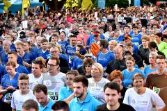 13. Siegerländer AOK-Firmenlauf am 5. Juli 2016 mit Start und Ziel auf dem Bismarckplatz