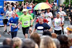 13. Siegerländer AOK-Firmenlauf am 5. Juli 2016 mit Start und Ziel auf dem Bismarckplatz