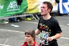 13. Siegerländer AOK-Firmenlauf am 5. Juli 2016 mit Start und Ziel auf dem Bismarckplatz