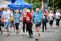 13. Siegerländer AOK-Firmenlauf am 5. Juli 2016 mit Start und Ziel auf dem Bismarckplatz