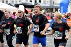 13. Siegerländer AOK-Firmenlauf am 5. Juli 2016 mit Start und Ziel auf dem Bismarckplatz