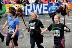 13. Siegerländer AOK-Firmenlauf am 5. Juli 2016 mit Start und Ziel auf dem Bismarckplatz