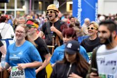 13. Siegerländer AOK-Firmenlauf am 5. Juli 2016 mit Start und Ziel auf dem Bismarckplatz