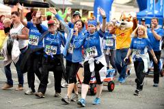 13. Siegerländer AOK-Firmenlauf am 5. Juli 2016 mit Start und Ziel auf dem Bismarckplatz