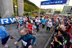 3. RWE Lichterlauf und 9. Staffellauf an der sieg-arena 2015