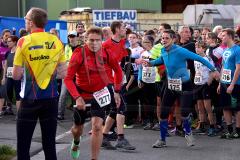 3. RWE Lichterlauf und 9. Staffellauf an der sieg-arena 2015