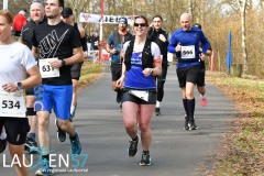 Am 31. Dezember wurde der 45. Silvesterlauf an der Obernautalsperre aufgrund von Eisglätte abgesagt – jetzt wurde der Lauf bei frühlingshaften Temperaturen nachgeholt. Insgesamt kamen 456 Läuferinnen und Läufer ins Ziel.