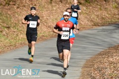 Am 31. Dezember wurde der 45. Silvesterlauf an der Obernautalsperre aufgrund von Eisglätte abgesagt – jetzt wurde der Lauf bei frühlingshaften Temperaturen nachgeholt. Insgesamt kamen 456 Läuferinnen und Läufer ins Ziel.