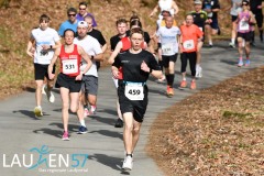 Am 31. Dezember wurde der 45. Silvesterlauf an der Obernautalsperre aufgrund von Eisglätte abgesagt – jetzt wurde der Lauf bei frühlingshaften Temperaturen nachgeholt. Insgesamt kamen 456 Läuferinnen und Läufer ins Ziel.