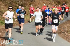Am 31. Dezember wurde der 45. Silvesterlauf an der Obernautalsperre aufgrund von Eisglätte abgesagt – jetzt wurde der Lauf bei frühlingshaften Temperaturen nachgeholt. Insgesamt kamen 456 Läuferinnen und Läufer ins Ziel.