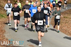 Am 31. Dezember wurde der 45. Silvesterlauf an der Obernautalsperre aufgrund von Eisglätte abgesagt – jetzt wurde der Lauf bei frühlingshaften Temperaturen nachgeholt. Insgesamt kamen 456 Läuferinnen und Läufer ins Ziel.