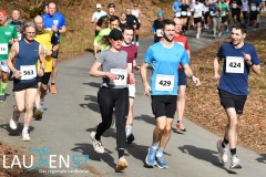 Am 31. Dezember wurde der 45. Silvesterlauf an der Obernautalsperre aufgrund von Eisglätte abgesagt – jetzt wurde der Lauf bei frühlingshaften Temperaturen nachgeholt. Insgesamt kamen 456 Läuferinnen und Läufer ins Ziel.