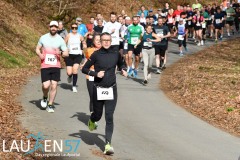Am 31. Dezember wurde der 45. Silvesterlauf an der Obernautalsperre aufgrund von Eisglätte abgesagt – jetzt wurde der Lauf bei frühlingshaften Temperaturen nachgeholt. Insgesamt kamen 456 Läuferinnen und Läufer ins Ziel.