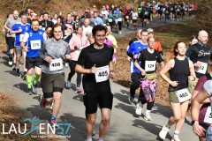 Am 31. Dezember wurde der 45. Silvesterlauf an der Obernautalsperre aufgrund von Eisglätte abgesagt – jetzt wurde der Lauf bei frühlingshaften Temperaturen nachgeholt. Insgesamt kamen 456 Läuferinnen und Läufer ins Ziel.
