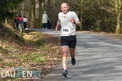 Am 31. Dezember wurde der 45. Silvesterlauf an der Obernautalsperre aufgrund von Eisglätte abgesagt – jetzt wurde der Lauf bei frühlingshaften Temperaturen nachgeholt. Insgesamt kamen 456 Läuferinnen und Läufer ins Ziel.