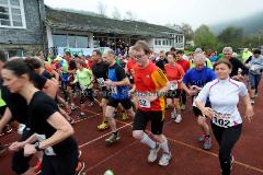 17. Helberhäuser HauBerg-Lauf – 6. Lauf zur Rothaar-Laufserie um den AOK-Cup 2014
Finale in Helberhausen