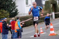 17. Helberhäuser HauBerg-Lauf – 6. Lauf zur Rothaar-Laufserie um den AOK-Cup 2014
Finale in Helberhausen