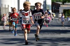 NRW-Turnfestlauf an der Sieg-Arena - 
3. Lauf zur Rothaar-Laufserie um den AOK-Cup 2015