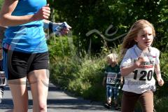 NRW-Turnfestlauf an der Sieg-Arena - 
3. Lauf zur Rothaar-Laufserie um den AOK-Cup 2015