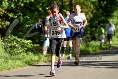 NRW-Turnfestlauf an der Sieg-Arena - 
3. Lauf zur Rothaar-Laufserie um den AOK-Cup 2015