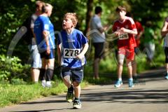 NRW-Turnfestlauf an der Sieg-Arena - 
3. Lauf zur Rothaar-Laufserie um den AOK-Cup 2015