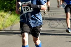 NRW-Turnfestlauf an der Sieg-Arena - 
3. Lauf zur Rothaar-Laufserie um den AOK-Cup 2015