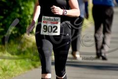 NRW-Turnfestlauf an der Sieg-Arena - 
3. Lauf zur Rothaar-Laufserie um den AOK-Cup 2015