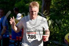 NRW-Turnfestlauf an der Sieg-Arena - 
3. Lauf zur Rothaar-Laufserie um den AOK-Cup 2015