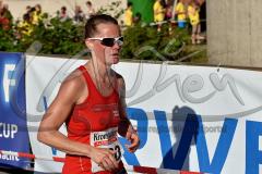 NRW-Turnfestlauf an der Sieg-Arena - 
3. Lauf zur Rothaar-Laufserie um den AOK-Cup 2015