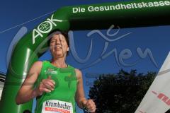 NRW-Turnfestlauf an der Sieg-Arena - 
3. Lauf zur Rothaar-Laufserie um den AOK-Cup 2015
